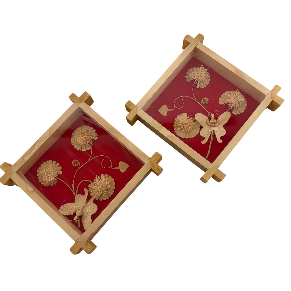 VTG 1988 Straw Art Shadow Box‎ Pair Butterfly Floral Red Background Wood Frame